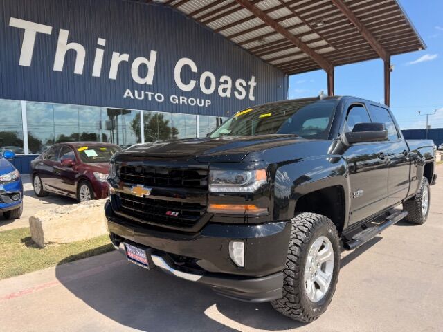 2017 Chevrolet SILVERADO LT