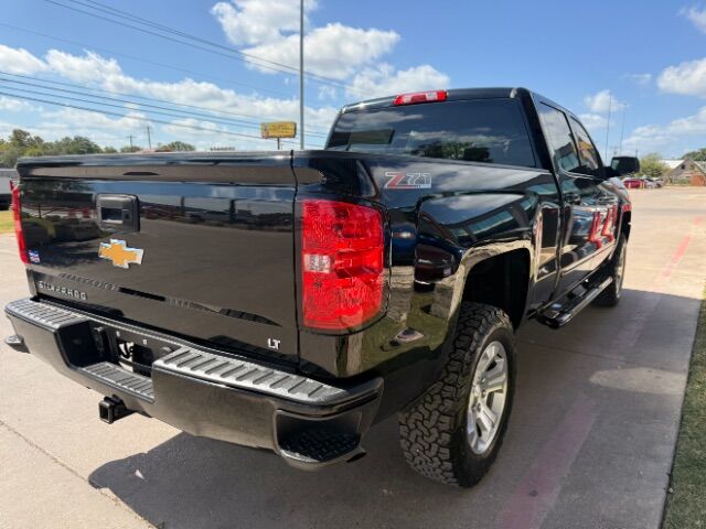 2017 Chevrolet SILVERADO LT New Braunfels TX