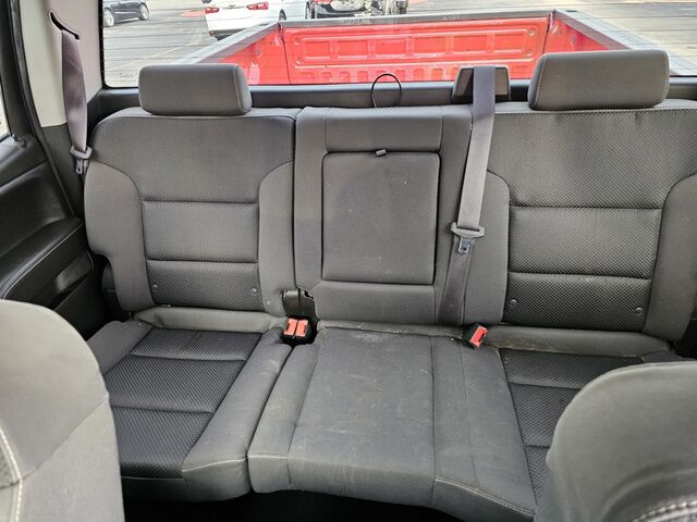 2017 Chevrolet SILVERADO TRK  CREW CAB LT Morrow GA