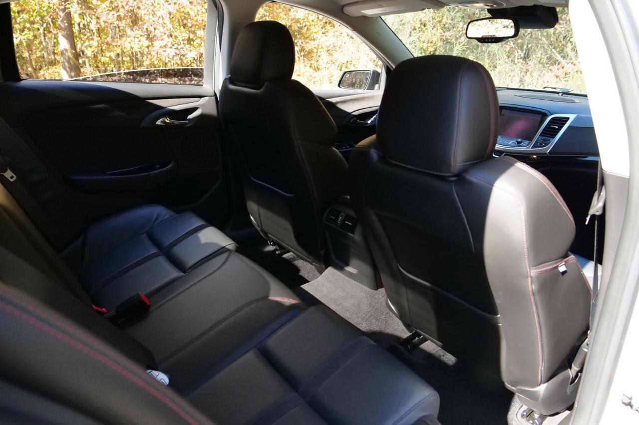 2017 Chevrolet SS / 6.2L V8 / Cooled Seats / Sunroof / Lexani Wheels! Lincolnton NC