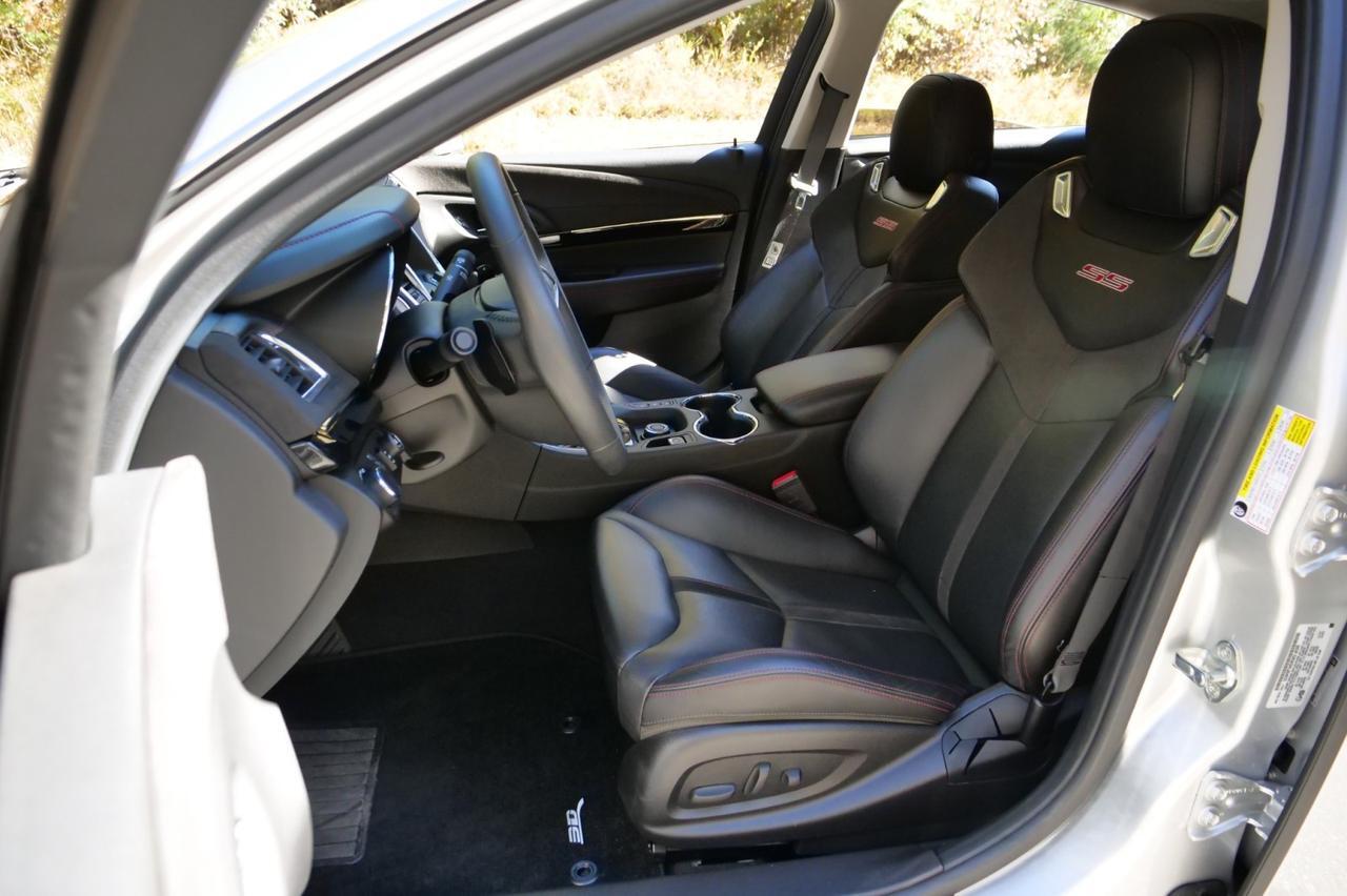 2017 Chevrolet SS / 6.2L V8 / Cooled Seats / Sunroof / Lexani Wheels! Lincolnton NC