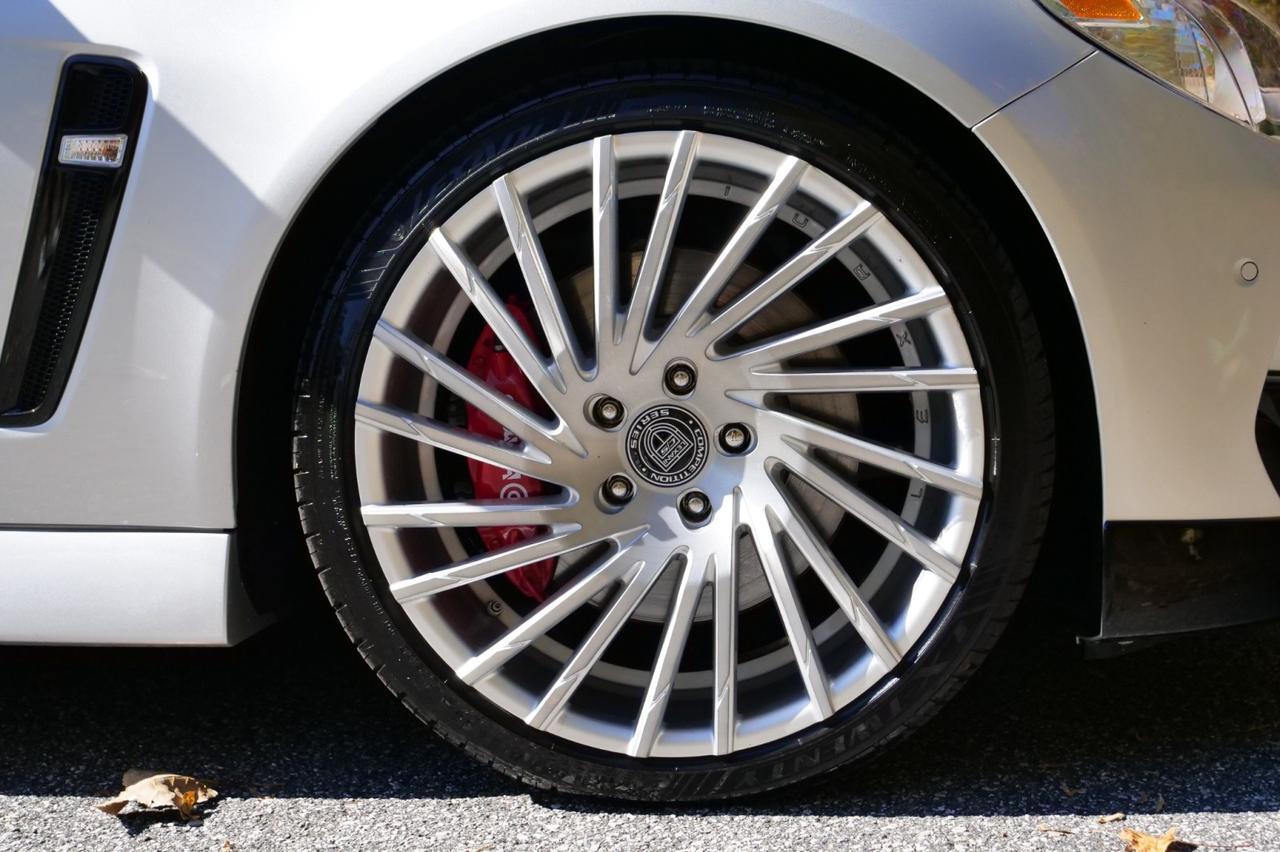 2017 Chevrolet SS / 6.2L V8 / Cooled Seats / Sunroof / Lexani Wheels! Lincolnton NC