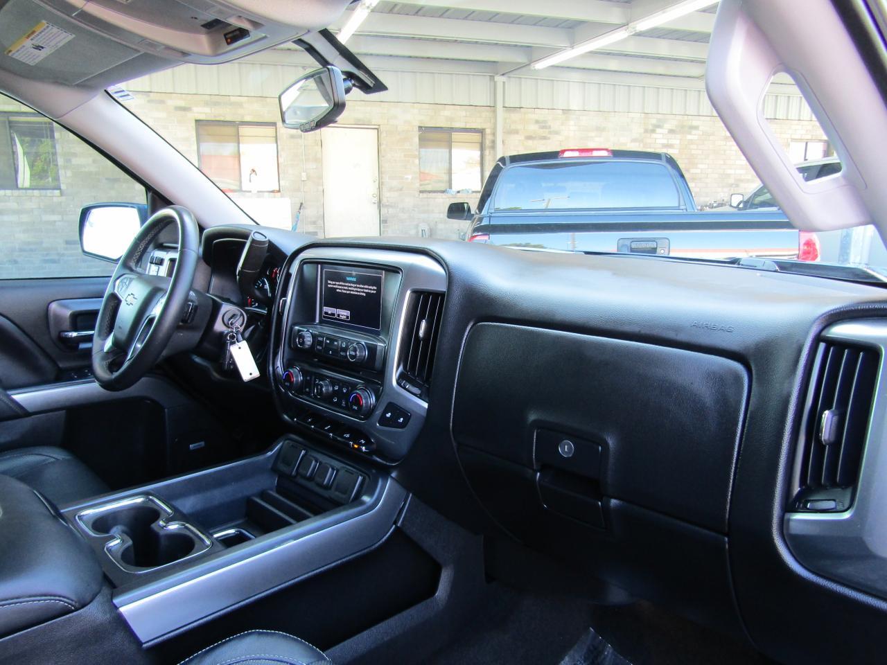 2017 Chevrolet Silverado 1500 2WD Crew Cab 143.5 LT w/1LT Grand Prairie TX
