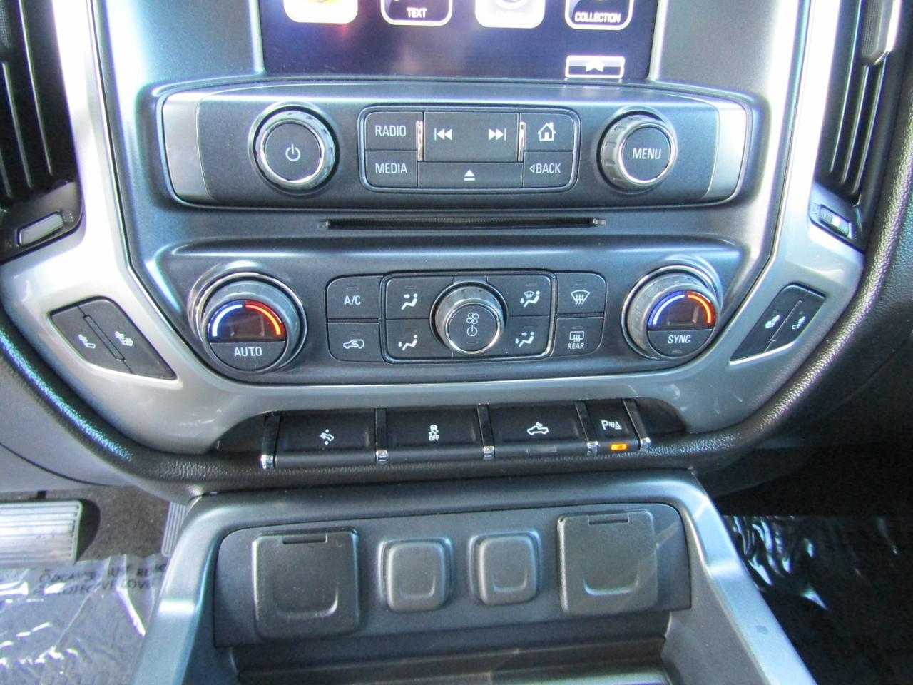 2017 Chevrolet Silverado 1500 2WD Crew Cab 143.5 LT w/1LT Grand Prairie TX