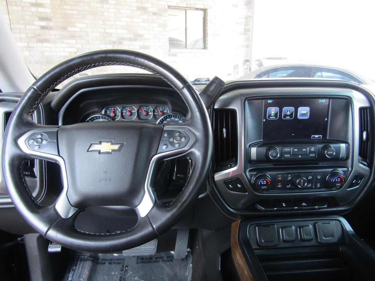 2017 Chevrolet Silverado 1500 2WD Crew Cab 143.5 LTZ w/1LZ Grand Prairie TX
