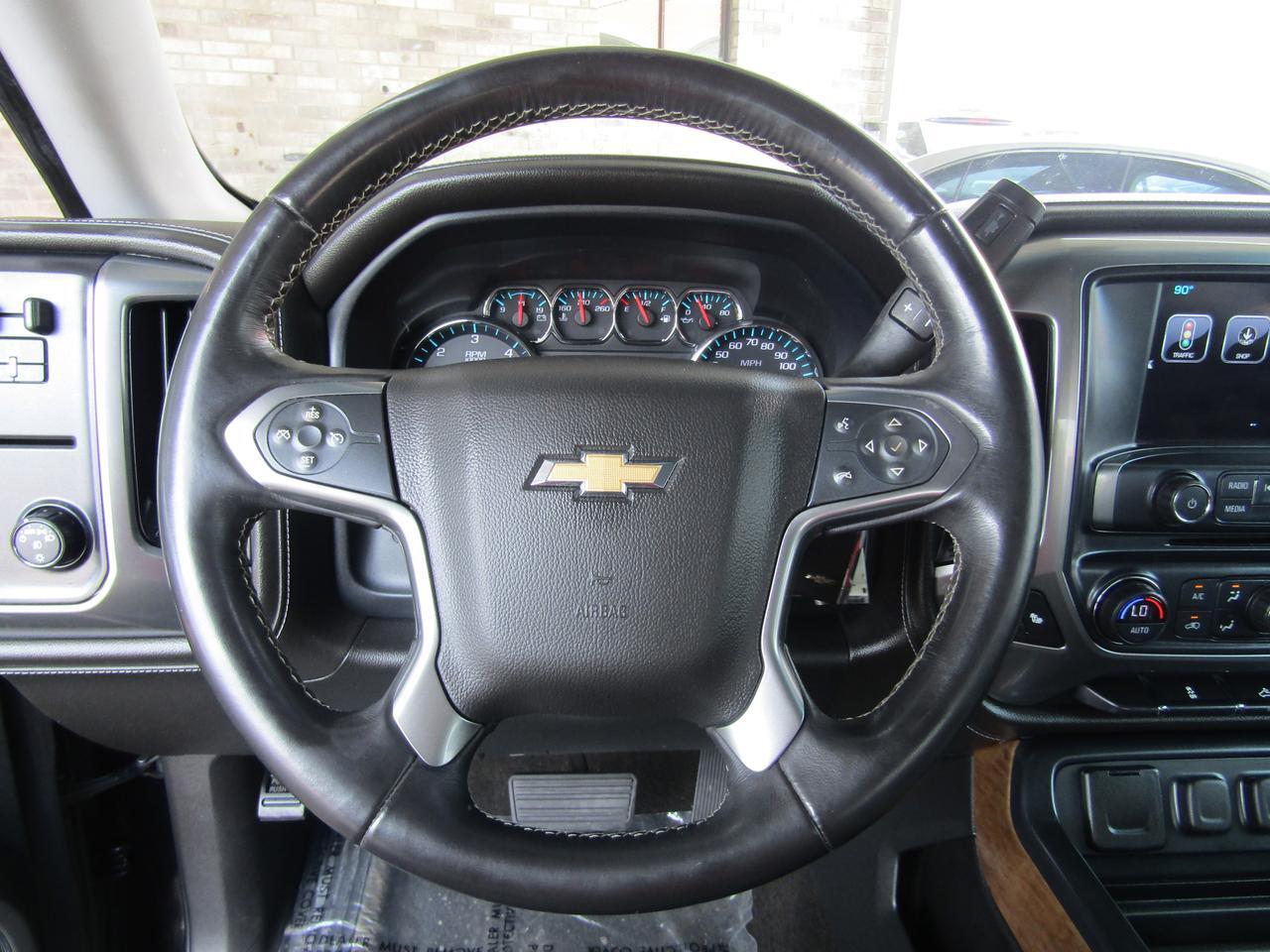 2017 Chevrolet Silverado 1500 2WD Crew Cab 143.5 LTZ w/1LZ Grand Prairie TX