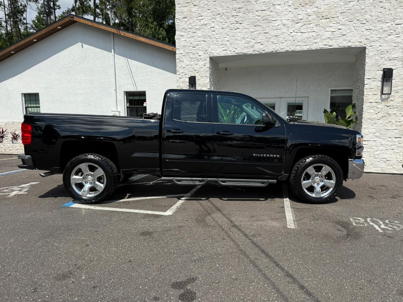 2017 Chevrolet Silverado 1500 2WD Double Cab 143.5" LT w/1LT Jacksonville FL