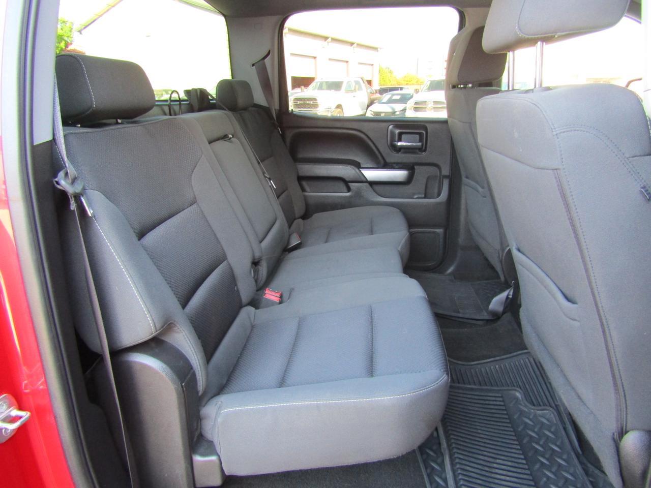 2017 Chevrolet Silverado 1500 4WD Crew Cab 143.5 LT w/1LT Grand Prairie TX