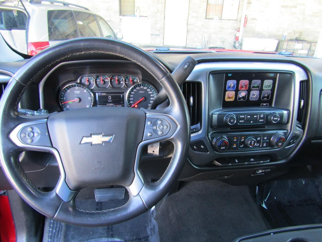 2017 Chevrolet Silverado 1500 4WD Crew Cab 143.5 LT w/1LT Grand Prairie TX