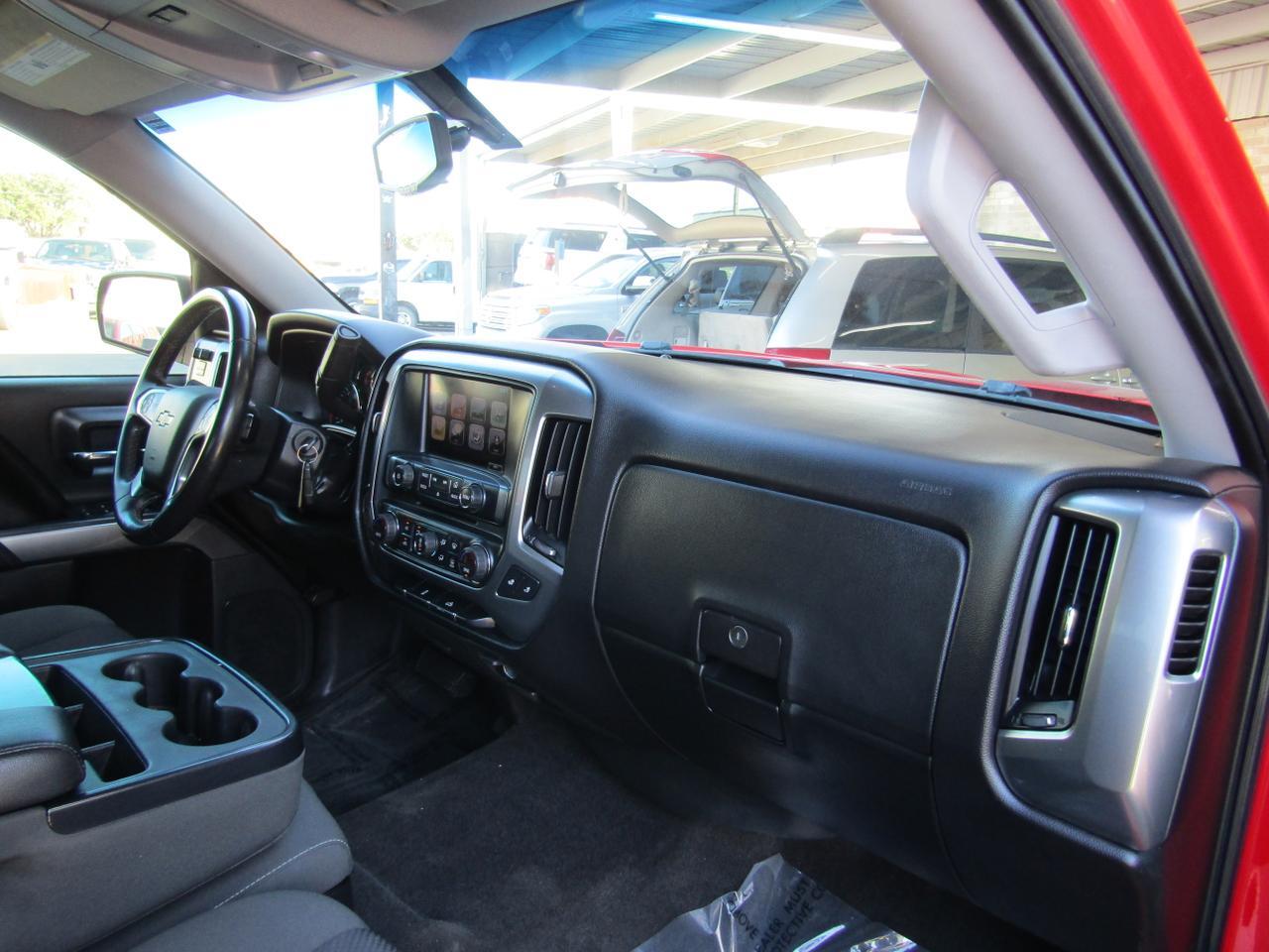 2017 Chevrolet Silverado 1500 4WD Crew Cab 143.5 LT w/1LT Grand Prairie TX