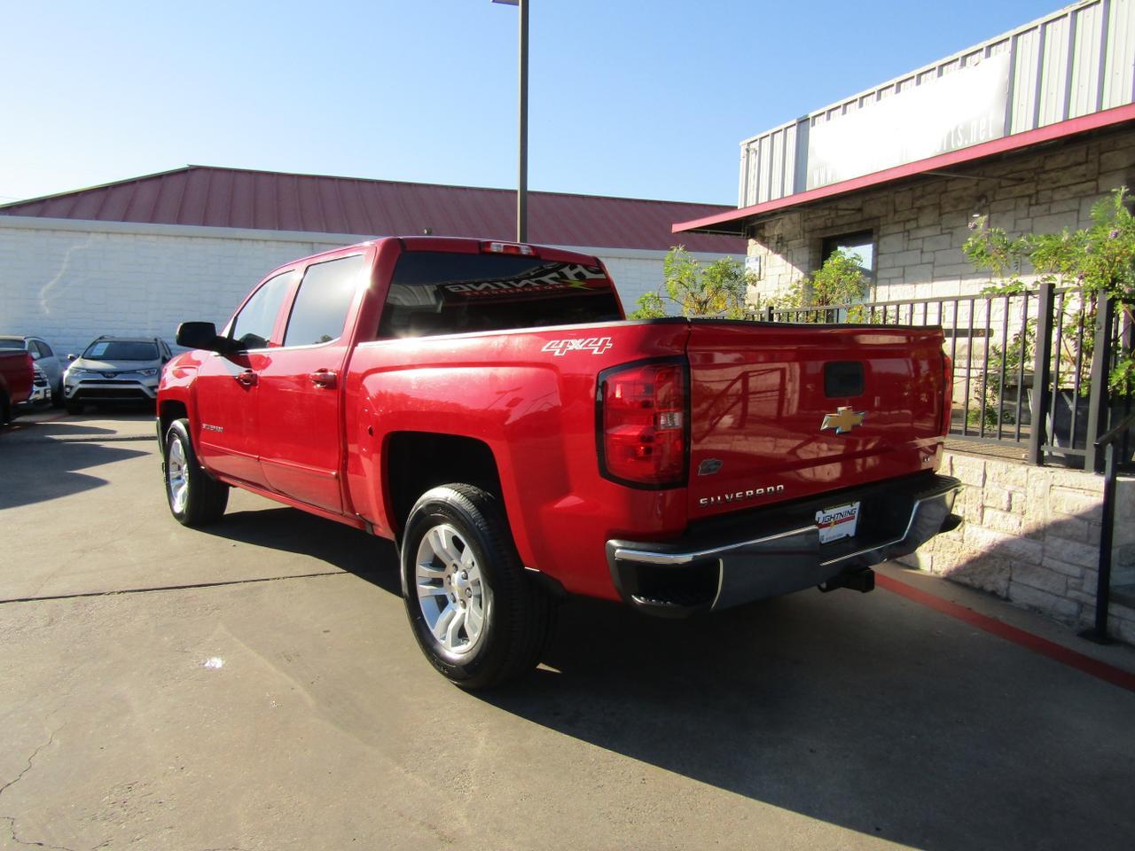 2017 Chevrolet Silverado 1500 4WD Crew Cab 143.5 LT w/1LT Grand Prairie TX