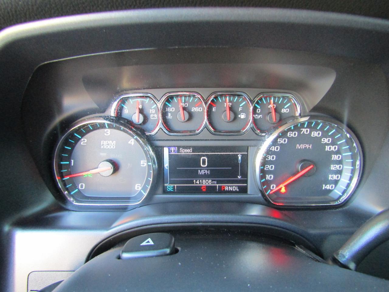 2017 Chevrolet Silverado 1500 4WD Crew Cab 143.5 LT w/1LT Grand Prairie TX