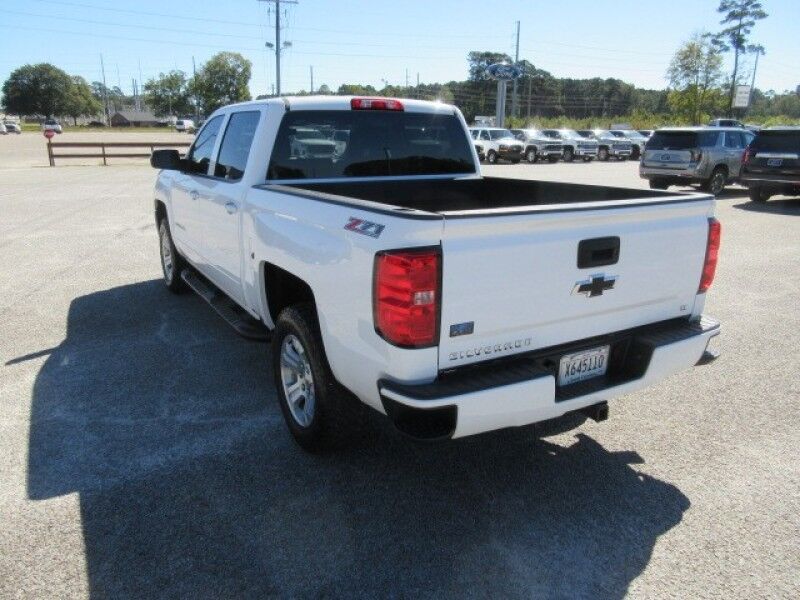2017 Chevrolet Silverado 1500 4WD Crew Cab 143.5 LT w/2LT Saint George SC