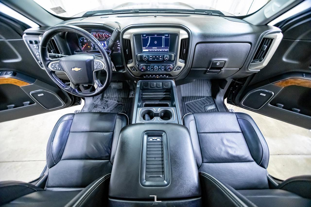 2017 Chevrolet Silverado 1500 4x4 Crew Cab High Country Leather Roof Nav BCam Red Deer AB