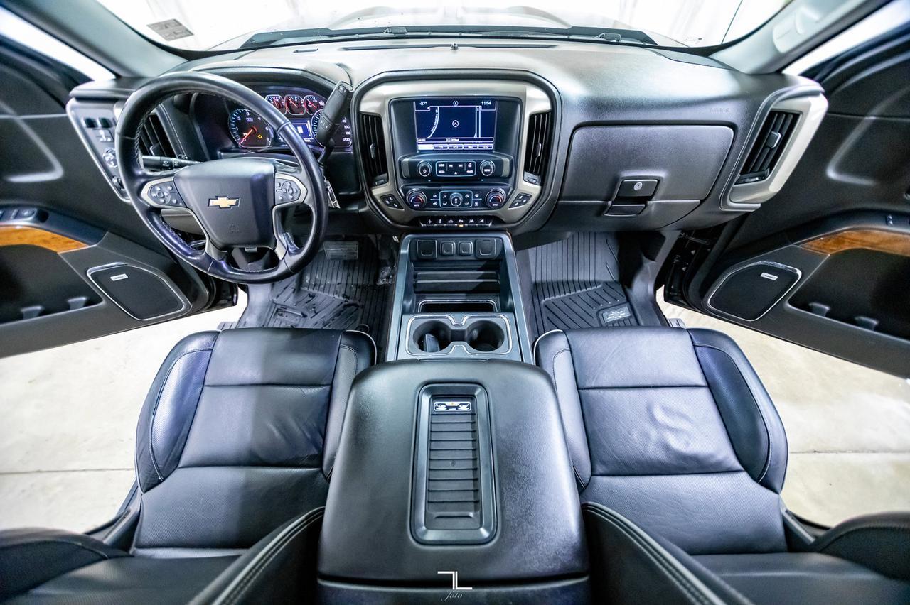 2017 Chevrolet Silverado 1500 4x4 Crew Cab High Country Leather Roof Nav BCam Red Deer AB