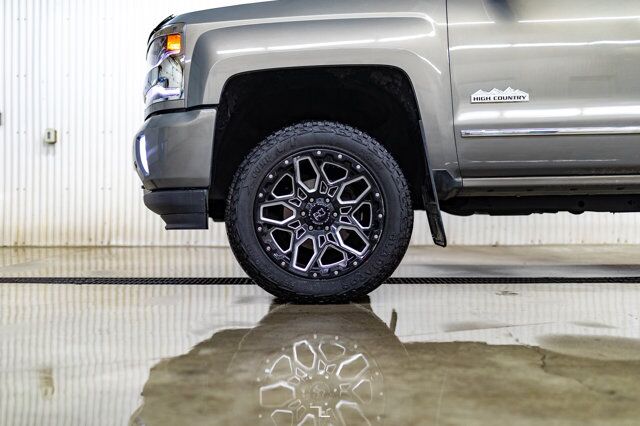 2017 Chevrolet Silverado 1500 4x4 Crew Cab High Country Leather Roof Nav Lift Red Deer AB