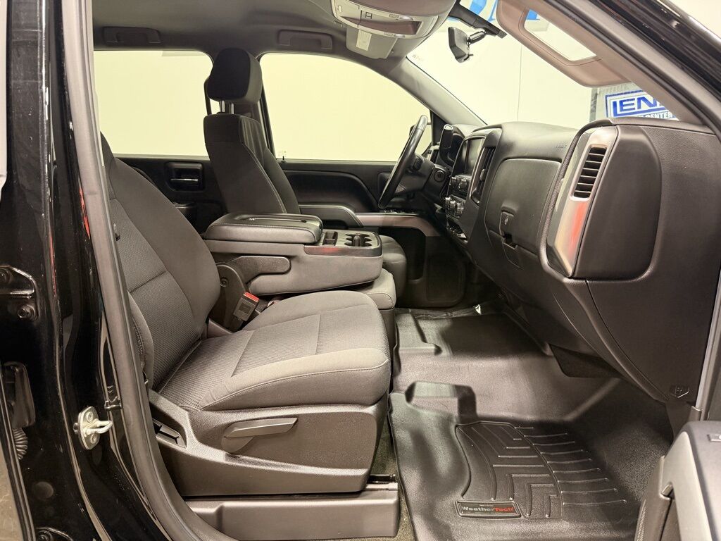 2017 Chevrolet Silverado 1500 4x4 Crew Cab LT Minocqua WI