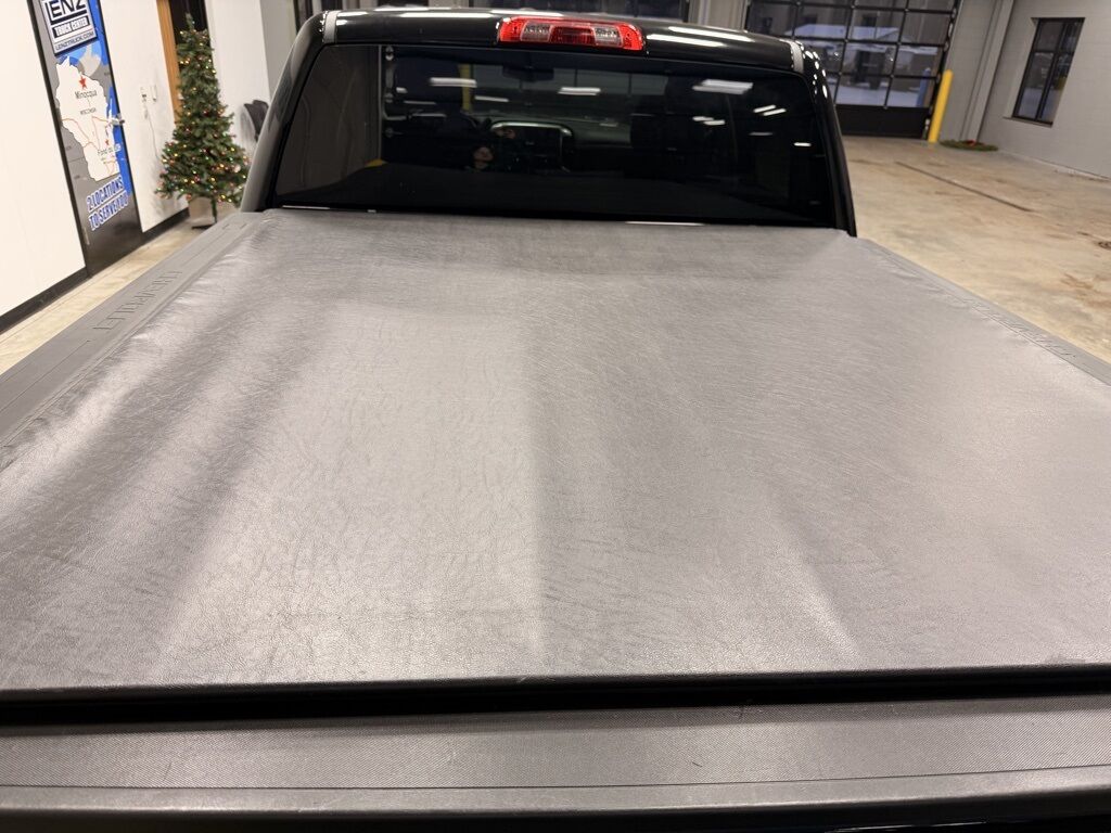 2017 Chevrolet Silverado 1500 4x4 Crew Cab LT Minocqua WI