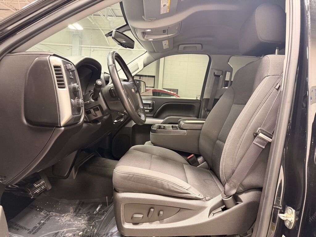 2017 Chevrolet Silverado 1500 4x4 Crew Cab LT Minocqua WI