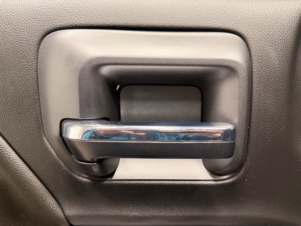 2017 Chevrolet Silverado 1500 4x4 Crew Cab LT Minocqua WI