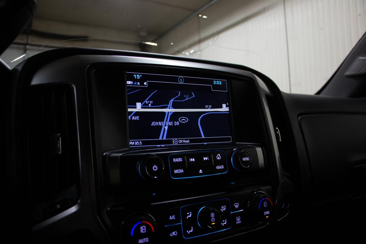 2017 Chevrolet Silverado 1500 4x4 Crew Cab LT Leather Nav BCam Red Deer AB