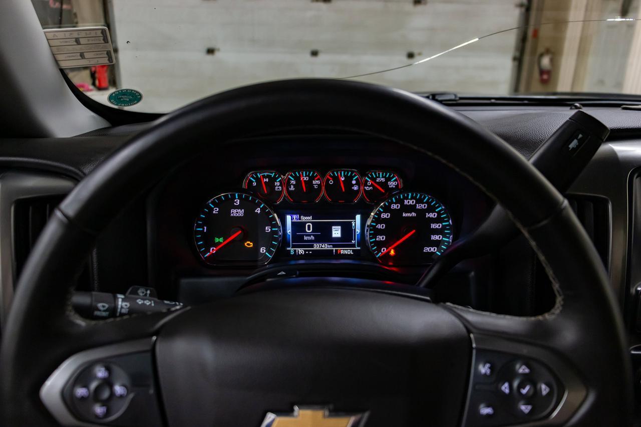 2017 Chevrolet Silverado 1500 4x4 Crew Cab LT Leather Nav BCam Red Deer AB