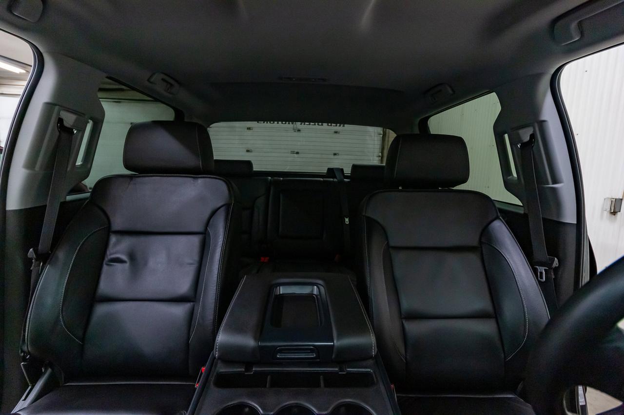 2017 Chevrolet Silverado 1500 4x4 Crew Cab LT Leather Nav BCam Red Deer AB