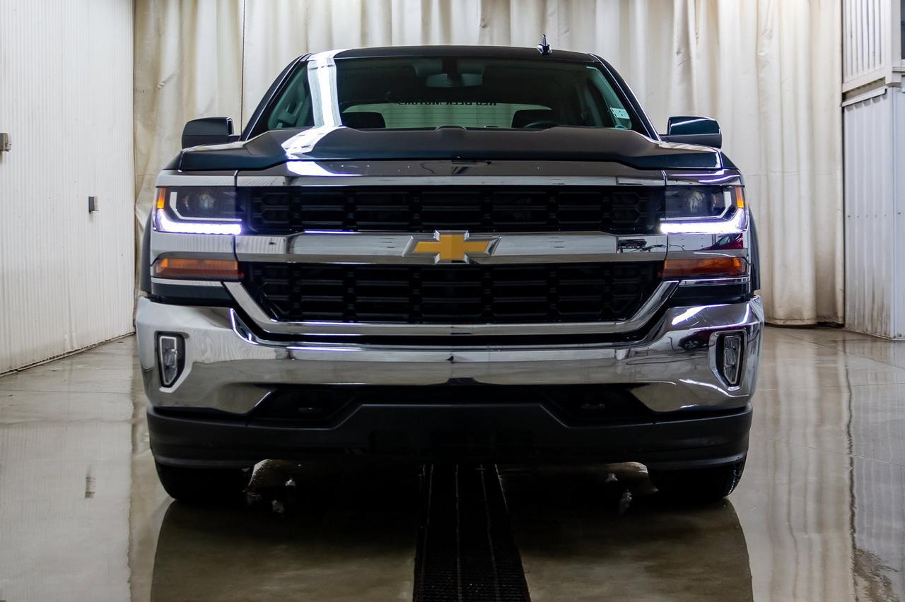 2017 Chevrolet Silverado 1500 4x4 Crew Cab LT Leather Nav BCam Red Deer AB