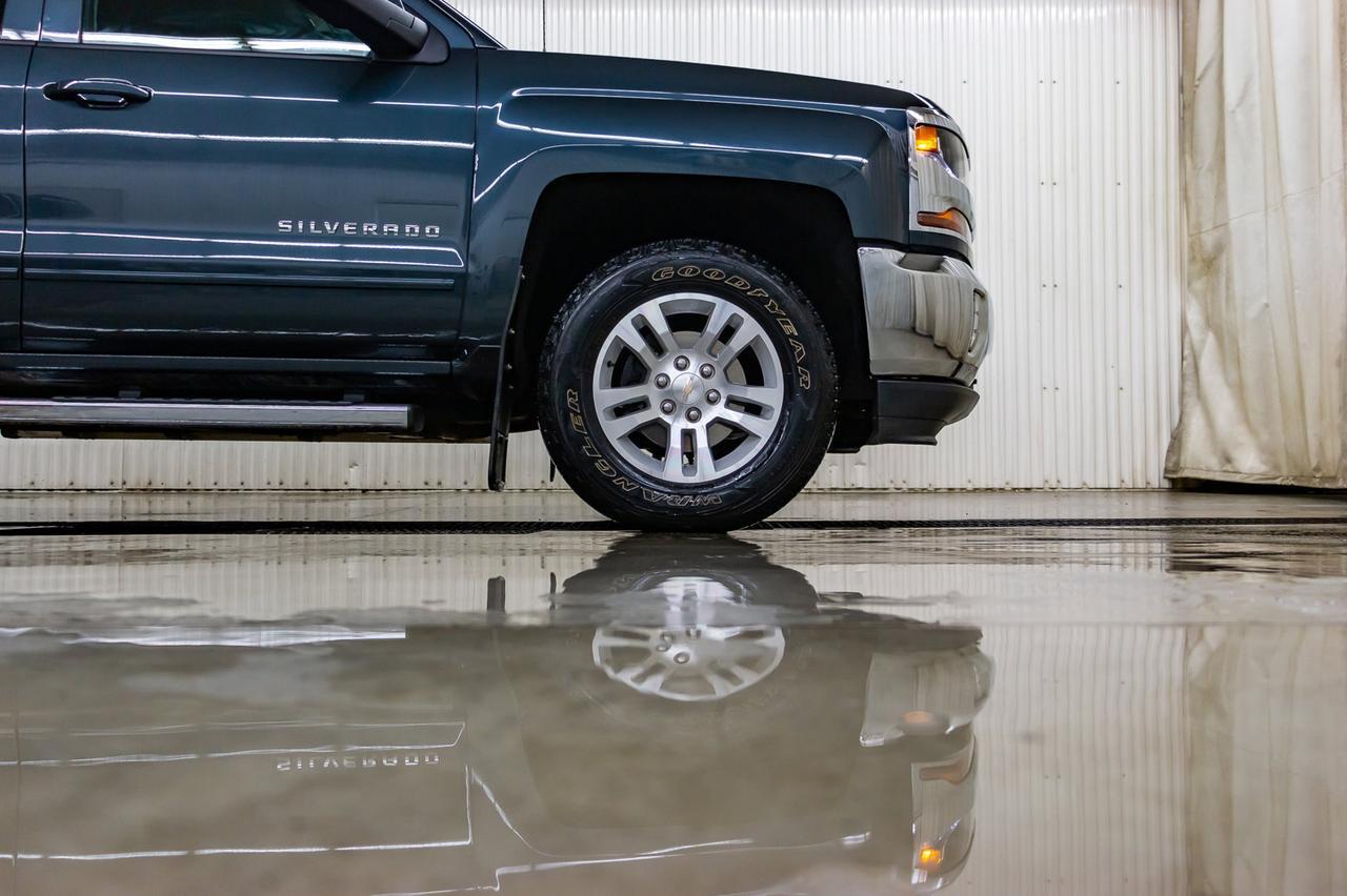 2017 Chevrolet Silverado 1500 4x4 Crew Cab LT Leather Nav BCam Red Deer AB