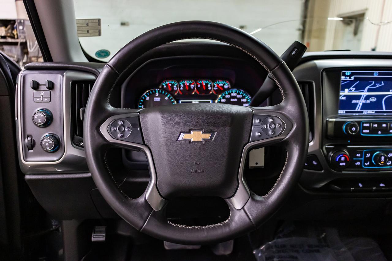 2017 Chevrolet Silverado 1500 4x4 Crew Cab LT Leather Nav BCam Red Deer AB