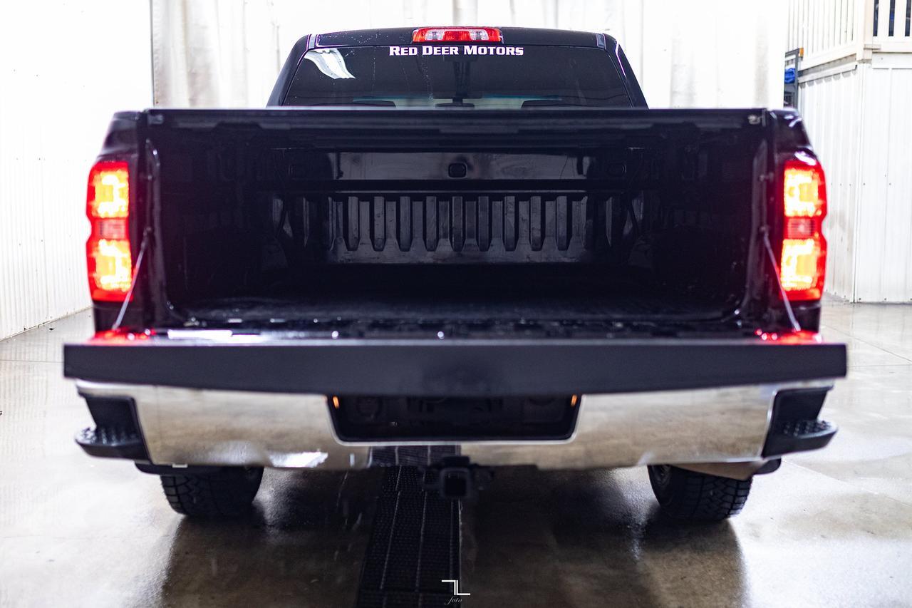2017 Chevrolet Silverado 1500 4x4 Crew Cab LT PSeat BCam Red Deer AB