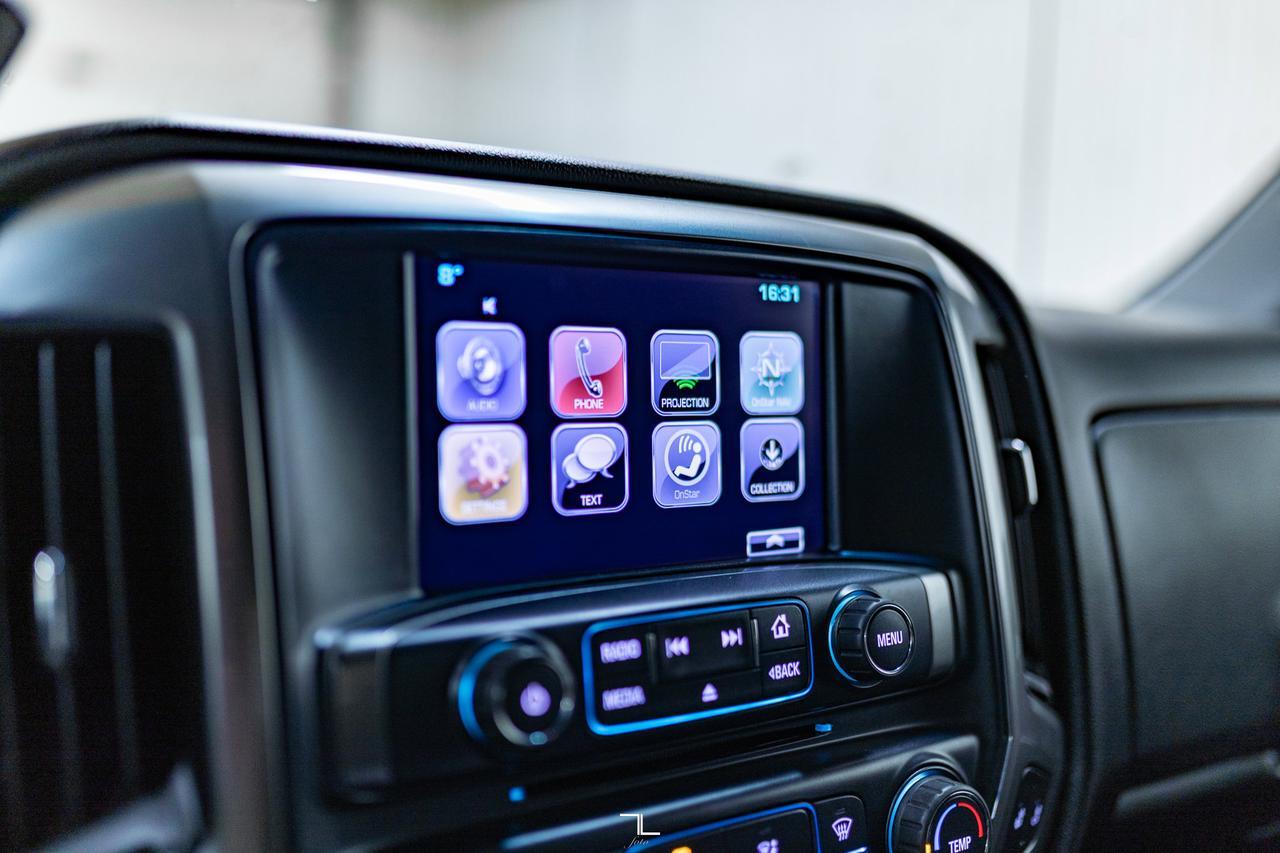 2017 Chevrolet Silverado 1500 4x4 Crew Cab LT PSeat BCam Red Deer AB