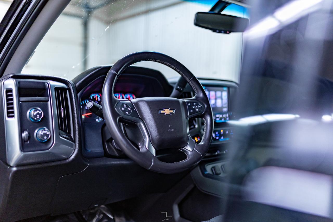 2017 Chevrolet Silverado 1500 4x4 Crew Cab LT PSeat BCam Red Deer AB