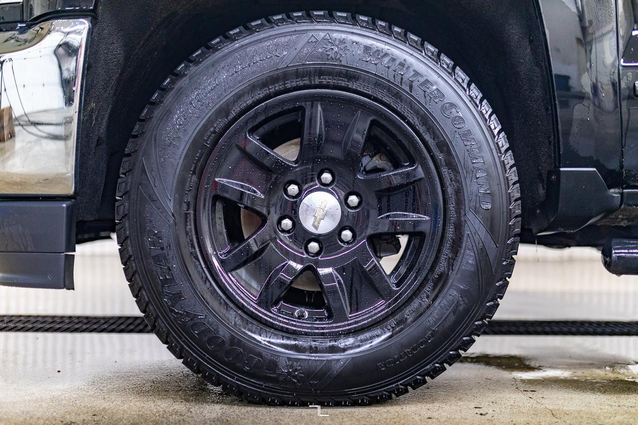 2017 Chevrolet Silverado 1500 4x4 Crew Cab LT PSeat BCam Red Deer AB