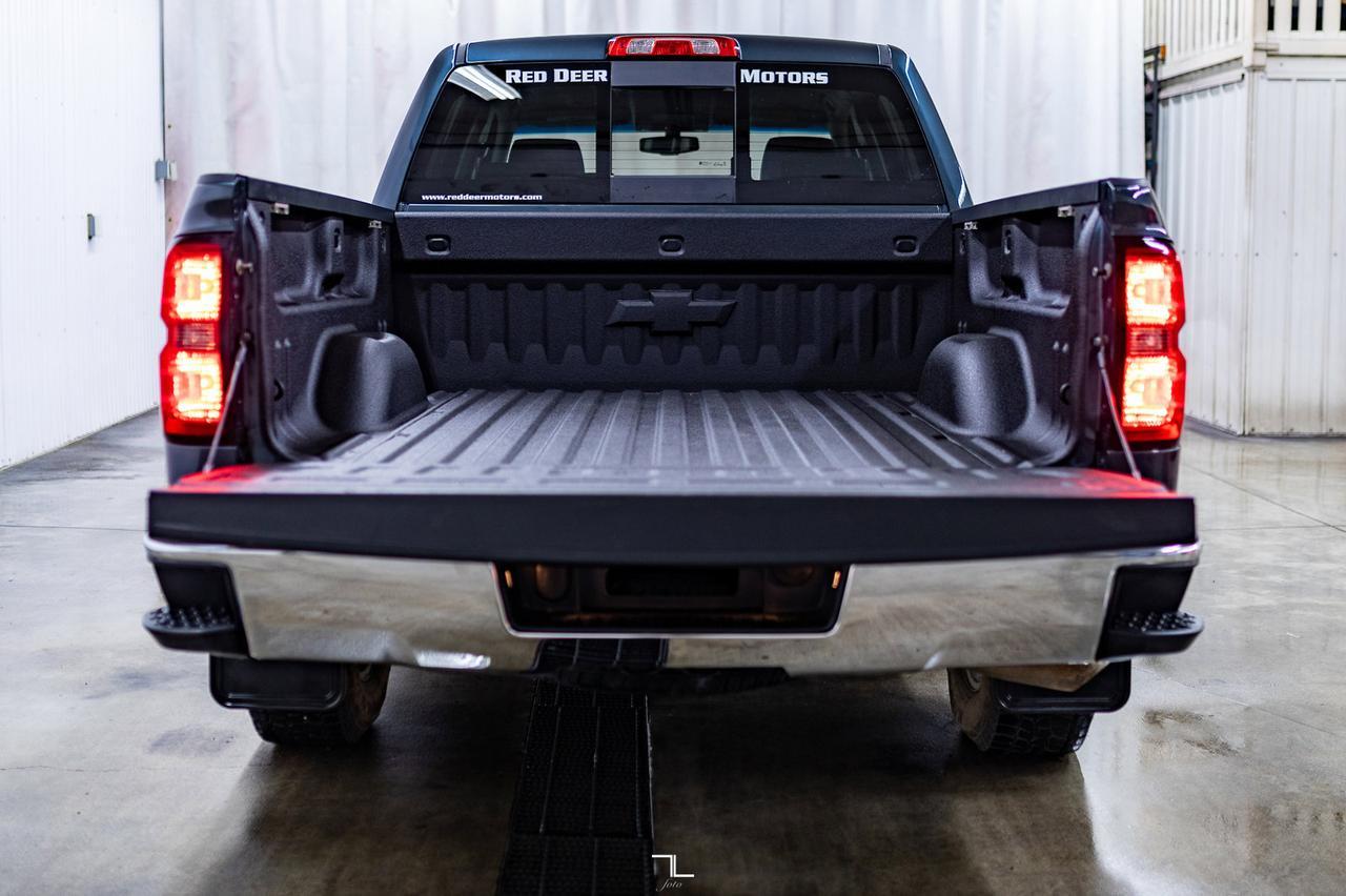 2017 Chevrolet Silverado 1500 4x4 Crew Cab LT PSeat BCam Red Deer AB