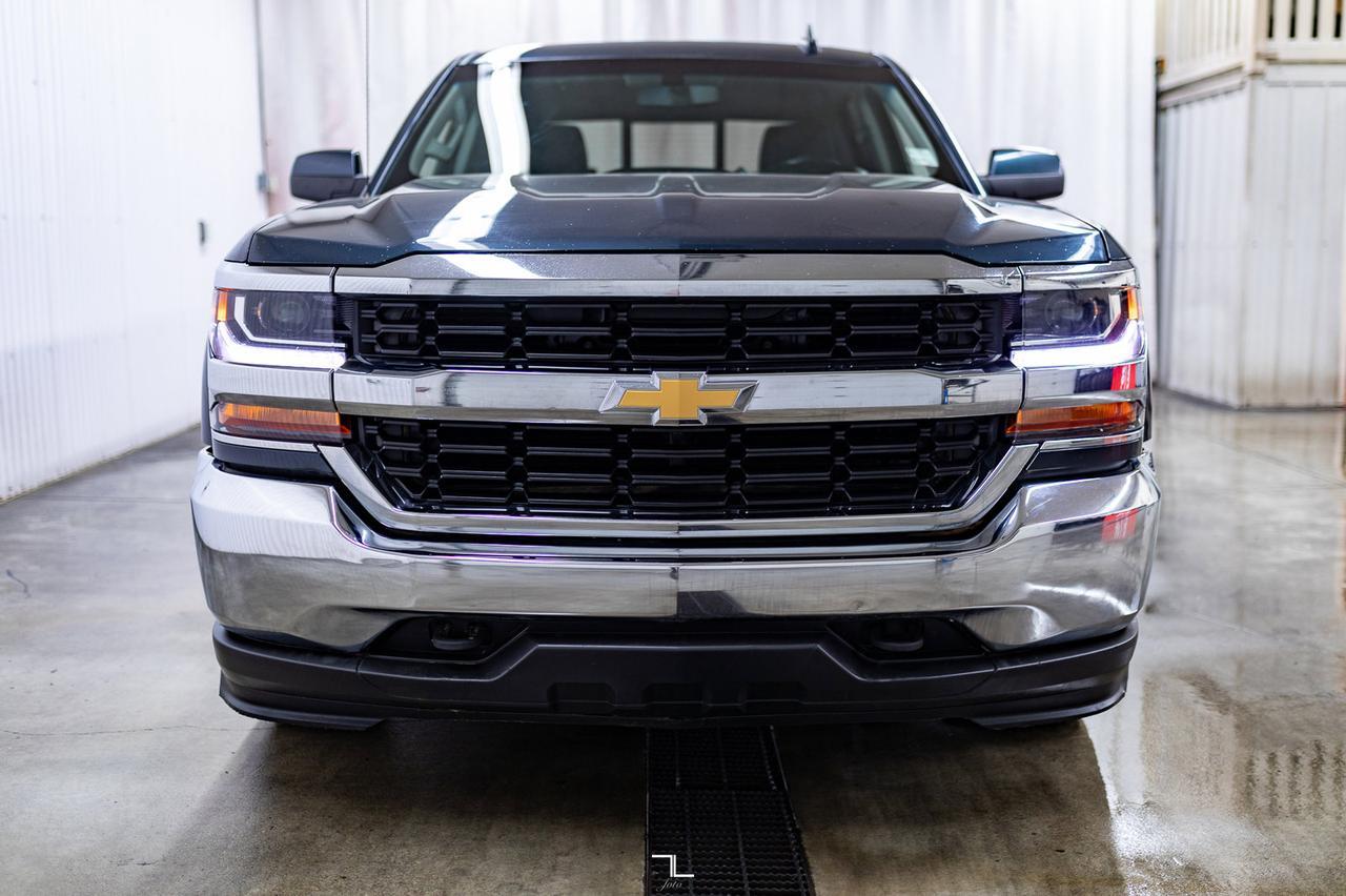 2017 Chevrolet Silverado 1500 4x4 Crew Cab LT PSeat BCam Red Deer AB