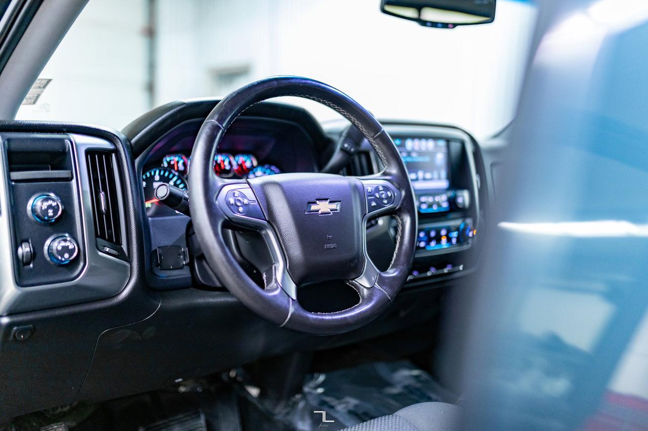 2017 Chevrolet Silverado 1500 4x4 Crew Cab LT PSeat BCam Red Deer AB