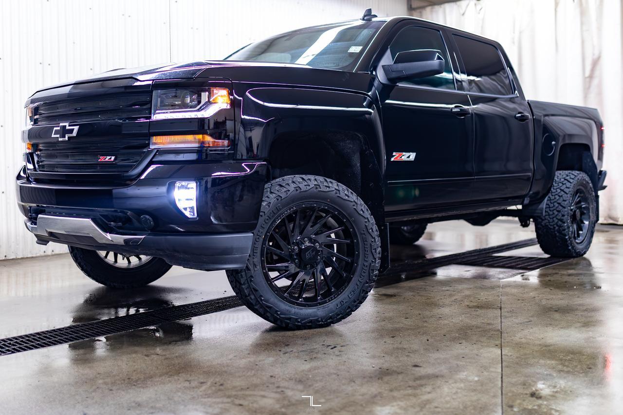 2017 Chevrolet Silverado 1500 4x4 Crew Cab LT Z71 BCam Lift Kit Red Deer AB