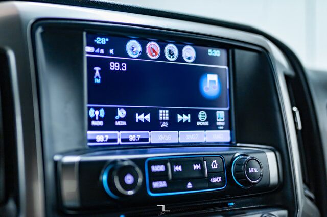 2017 Chevrolet Silverado 1500 4x4 Crew Cab LT Z71 BCam Red Deer AB