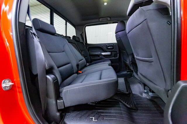 2017 Chevrolet Silverado 1500 4x4 Crew Cab LT Z71 BCam Red Deer AB