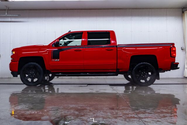 2017 Chevrolet Silverado 1500 4x4 Crew Cab LT Z71 BCam Red Deer AB