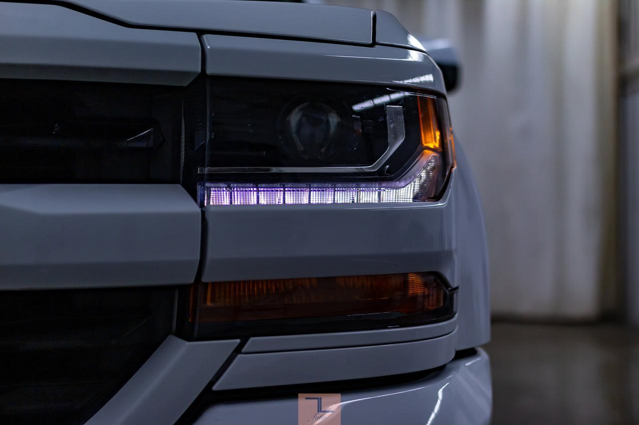 2017 Chevrolet Silverado 1500 4x4 Crew Cab LT Z71 BCam Red Deer AB