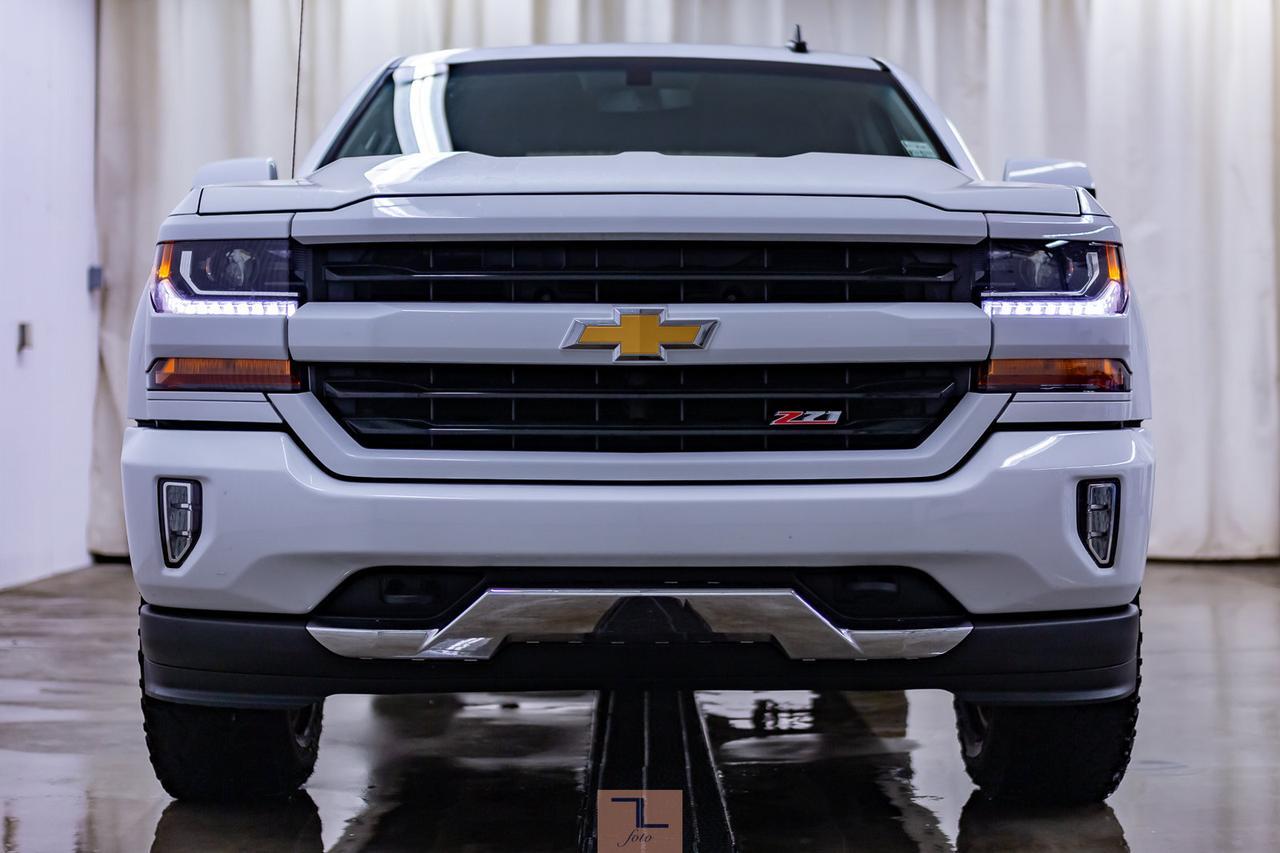 2017 Chevrolet Silverado 1500 4x4 Crew Cab LT Z71 BCam Red Deer AB