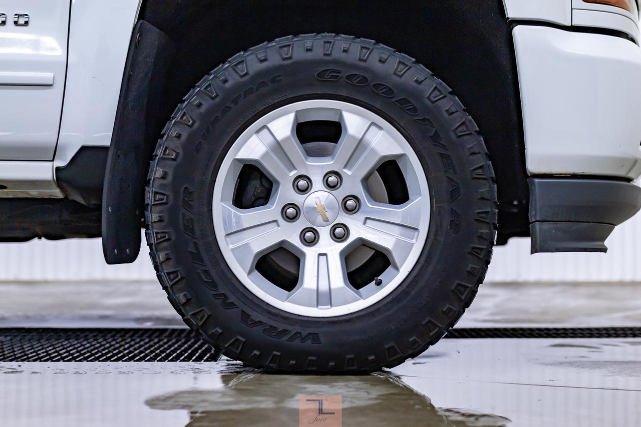 2017 Chevrolet Silverado 1500 4x4 Crew Cab LT Z71 BCam Red Deer AB