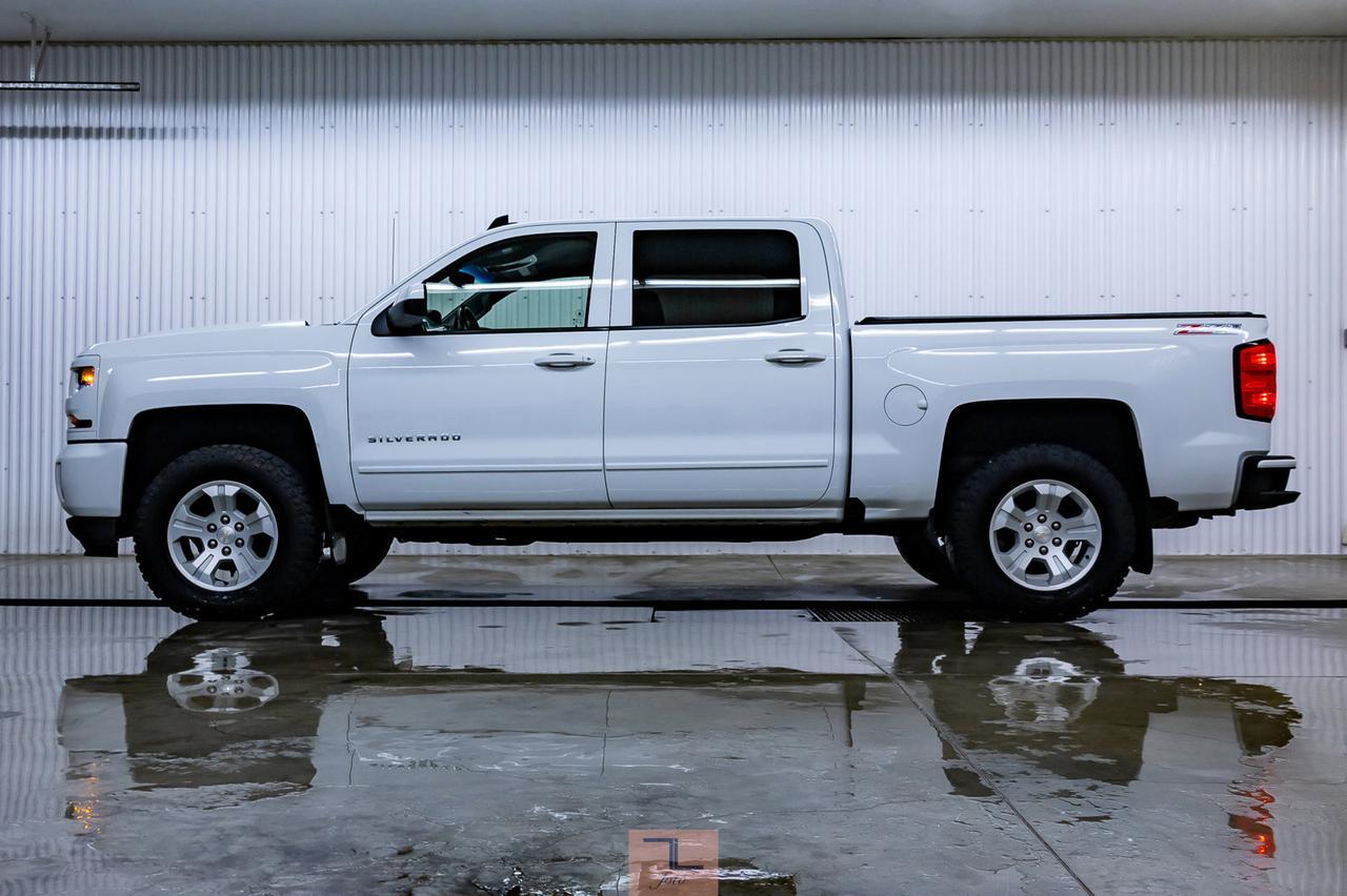 2017 Chevrolet Silverado 1500 4x4 Crew Cab LT Z71 BCam Red Deer AB