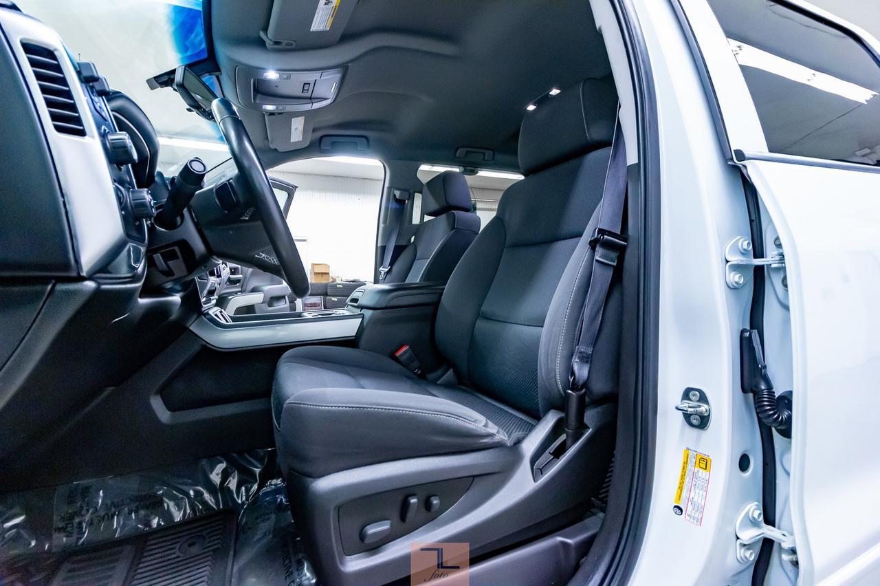 2017 Chevrolet Silverado 1500 4x4 Crew Cab LT Z71 BCam Red Deer AB