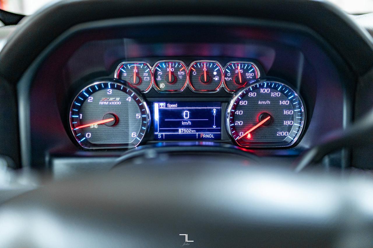 2017 Chevrolet Silverado 1500 4x4 Crew Cab LT Z71 BCam Red Deer AB