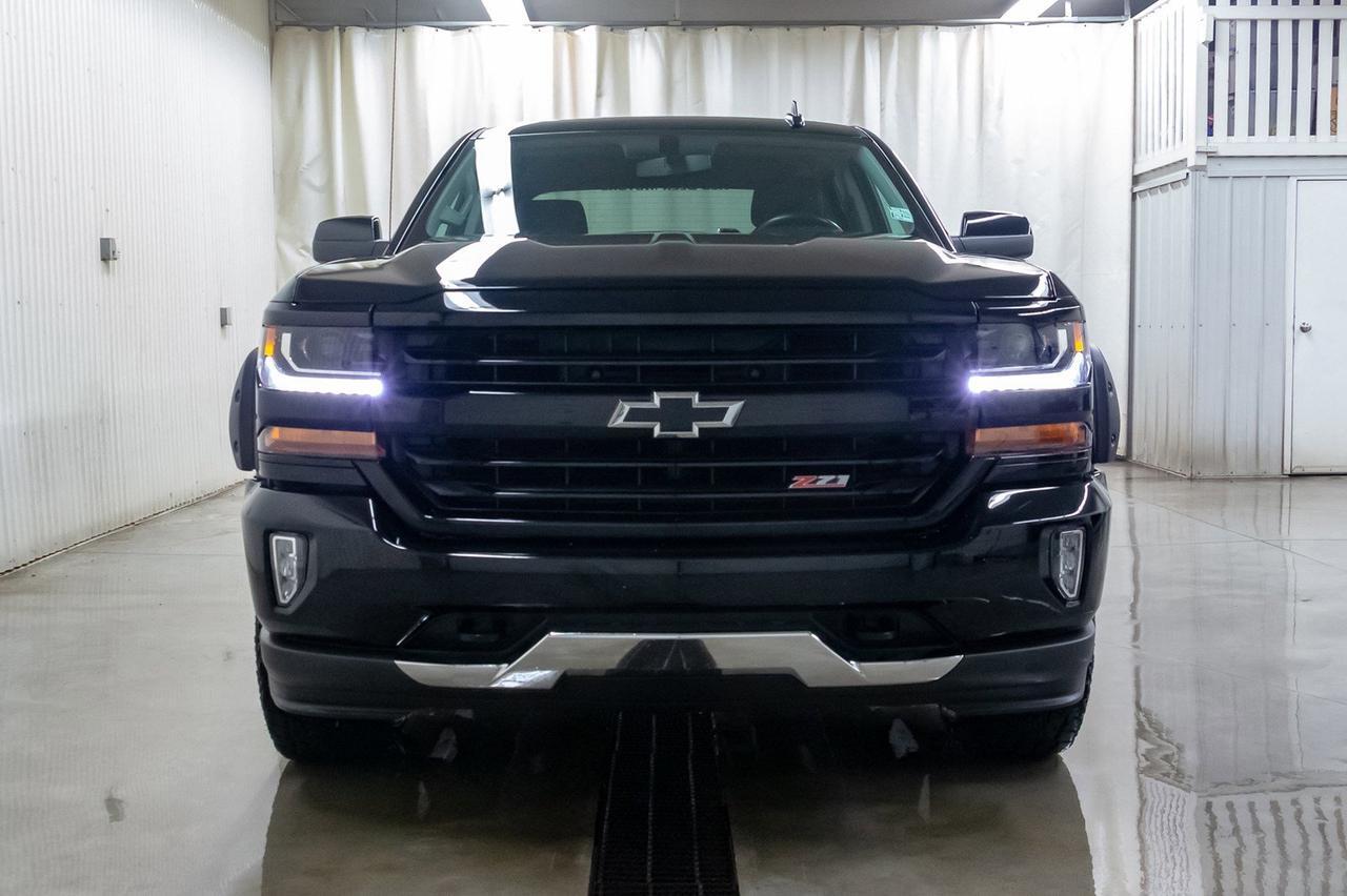 2017 Chevrolet Silverado 1500 4x4 Crew Cab LT Z71 BCam Red Deer AB