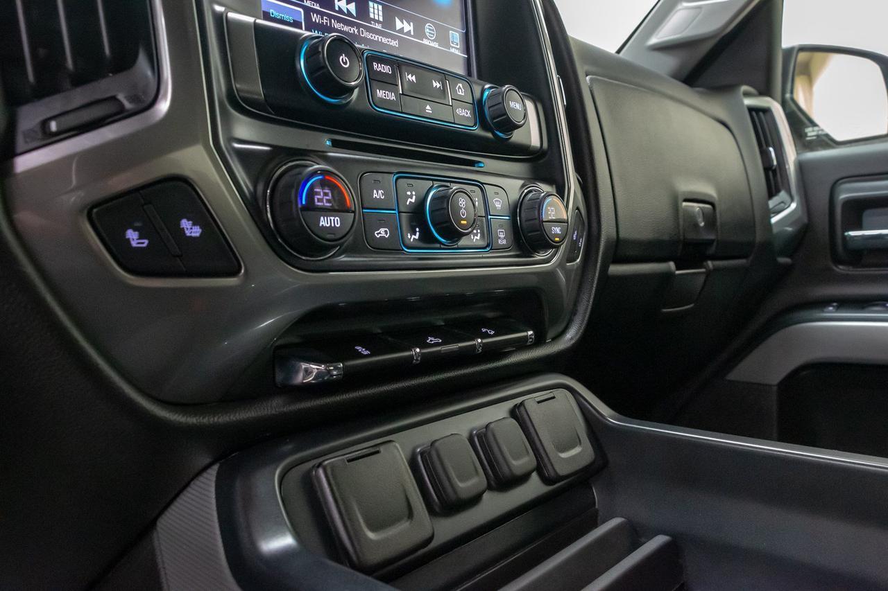 2017 Chevrolet Silverado 1500 4x4 Crew Cab LT Z71 BCam Red Deer AB