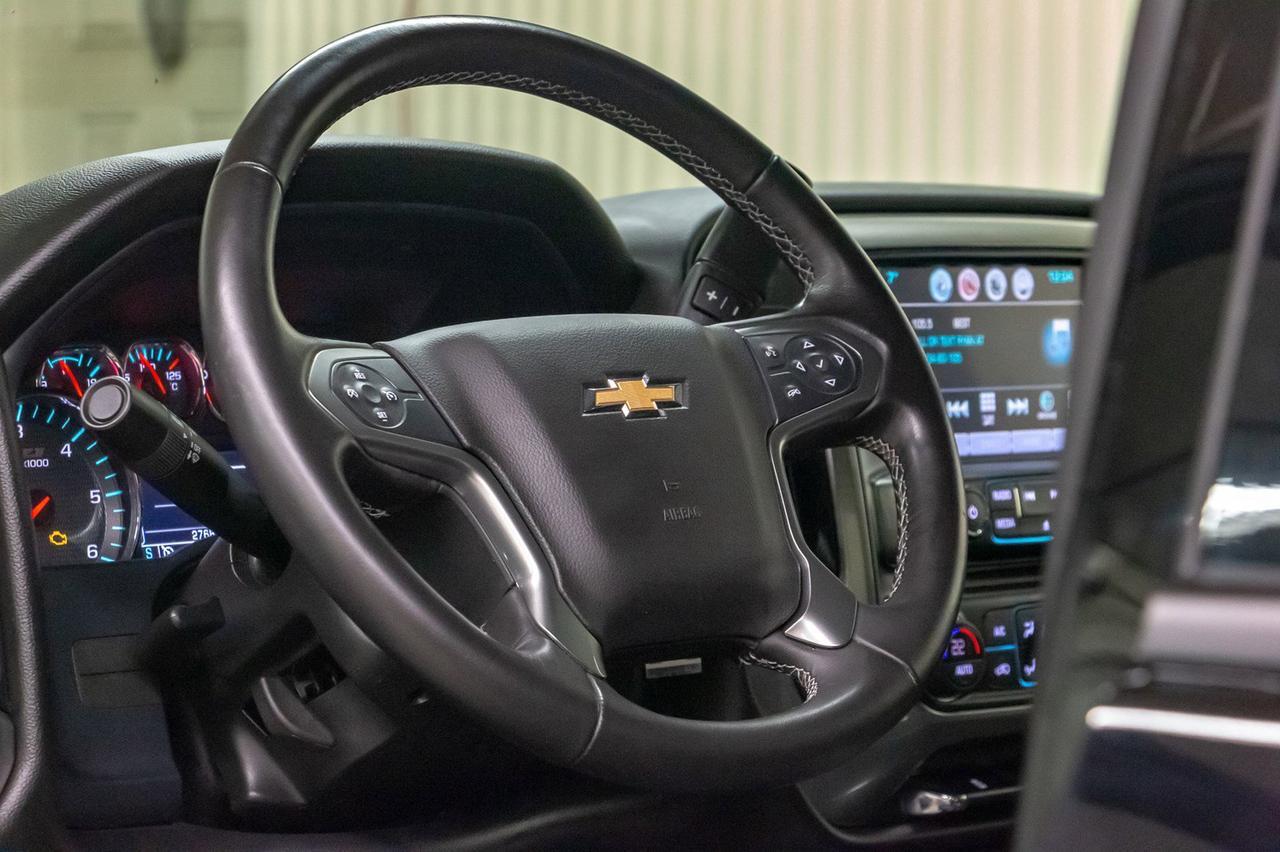 2017 Chevrolet Silverado 1500 4x4 Crew Cab LT Z71 BCam Red Deer AB